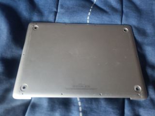 Tapa trasera MacBook Pro 2011