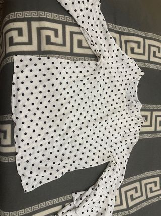 Camisa blusa lunares