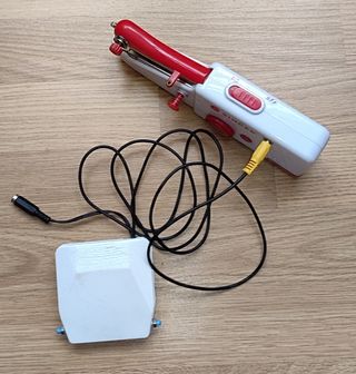 Mini macchina da cucire Singer con pedale