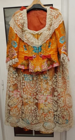 Traje fallera