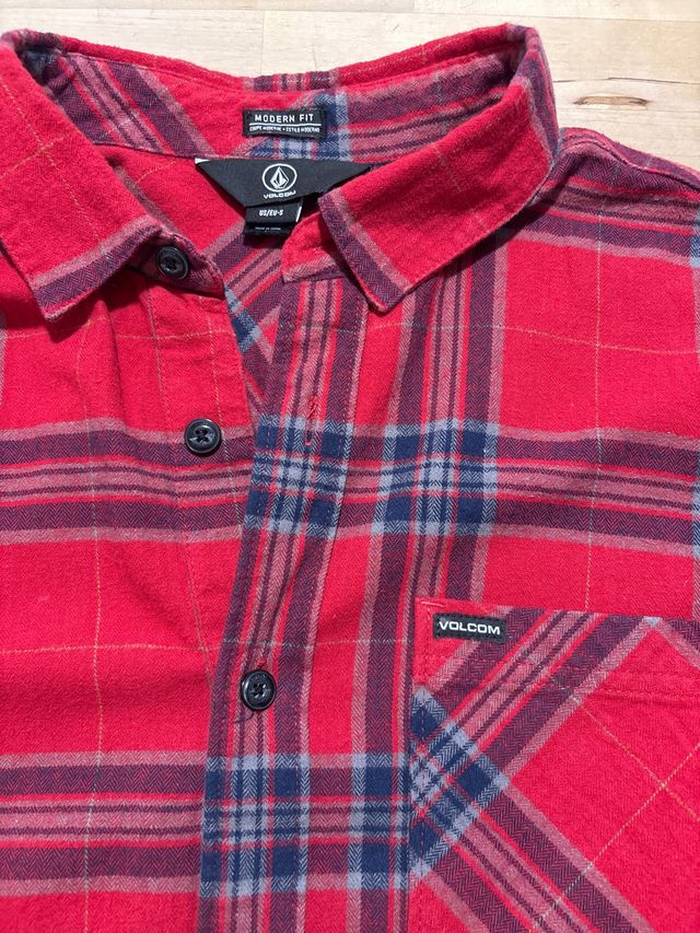 Camisa Volcom de franela talla S como nueva