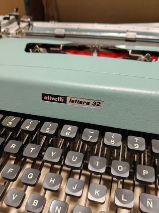 Maquinas de escribir Olivetti 