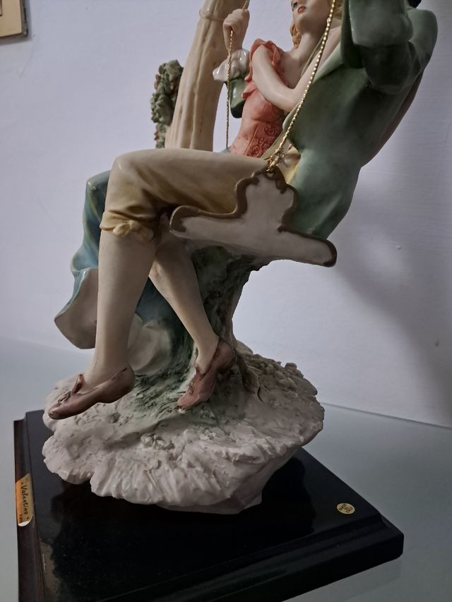 Statuina innamorati Capodimonte 