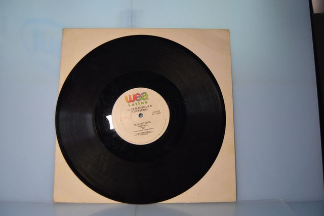 Alex Mansilla & Cañaveral – No Voy A Mover Un Dedo