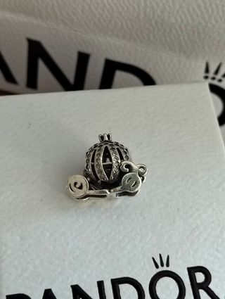 Charms carruaje princesa