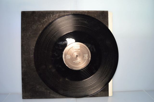 Opera Club – Lejos Del Mundo