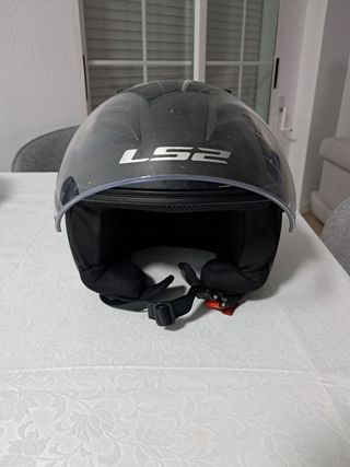Cascos de moto negro mate LS2