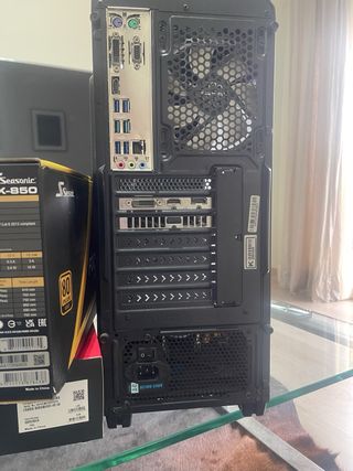 Torre de ordenador gaming