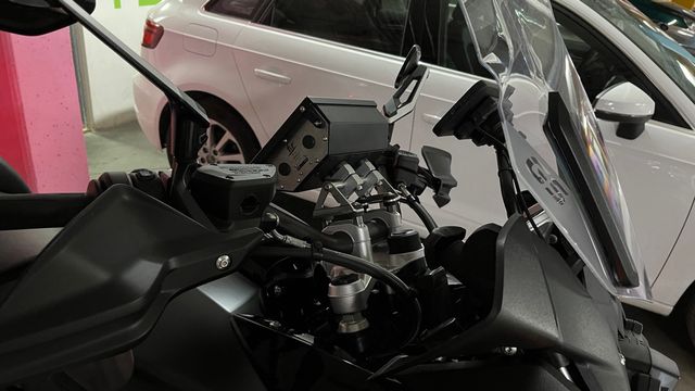 Soporte barra 12 mm navegacion BMW R1250GS