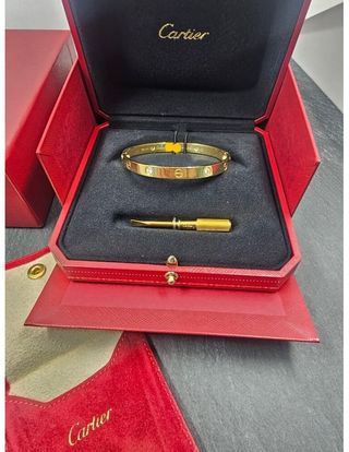 Cartier LOVE Pulsera Oro Amarillo 18K 4 Diamantes Talla 17