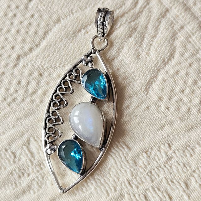 Colgante plata 925 piedra luna y topac