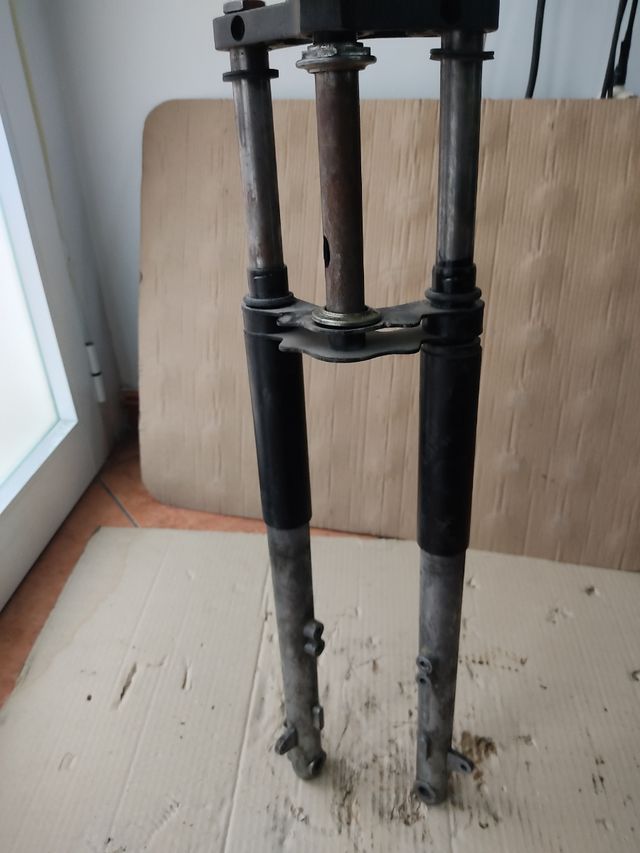 Horquilla Derbi Antorcha con tija