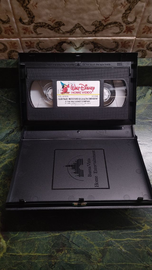 VHS Micropaperi di un'altra dimensione