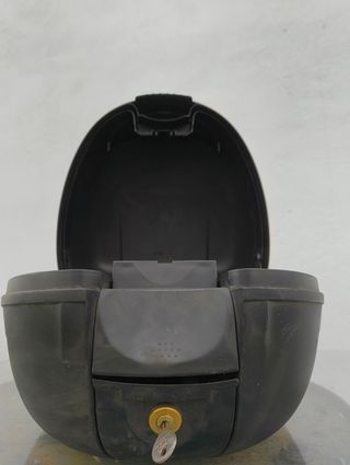 Baúl Shad moto