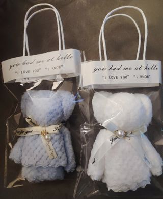 2 salviette piegate a forma di orsetto 
