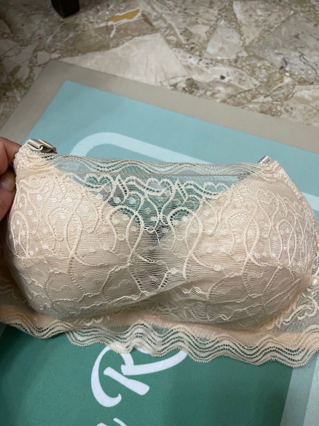 Reggiseno color panna nuovo!