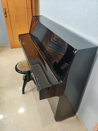 Piano hiundai 