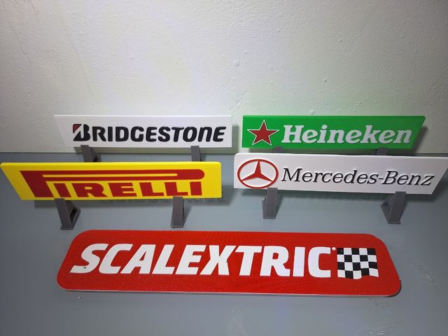 Carteles garage scalextric,carrera 1:43