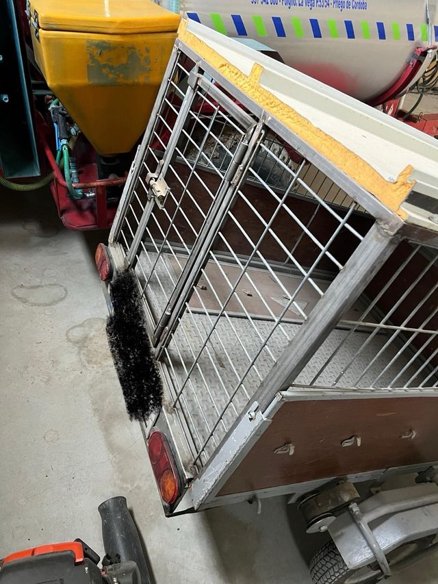 Remolque para transporte perros