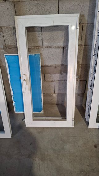 Ventana de aluminio