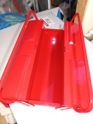 Caja metálica para herramientas, DOGHER, nueva