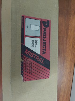 Pantalla proyector con tripode