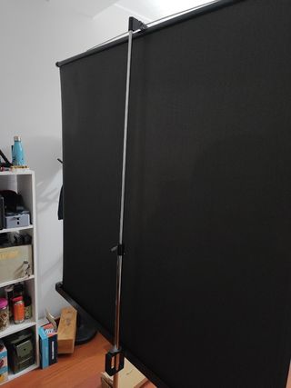 Pantalla proyector con tripode