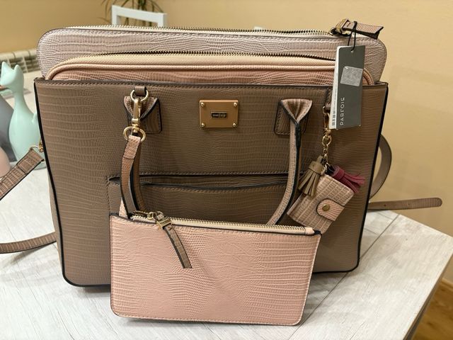 Bolso para portátil con etiqueta Parfois