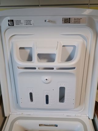 LAVADORA EN PERFECTO ESTADO