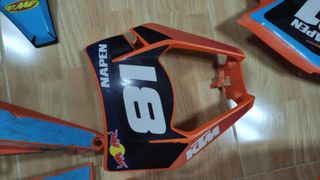 Platicos con pegatinas ktm exc 2018