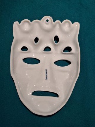 LOTE 3
MASCARAS DE PORCELANA SARGADELOS 