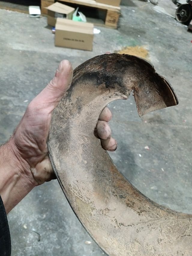 Escape KTM protector carbono