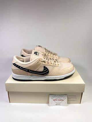 Nike SB Dunk Low Albino e Preto