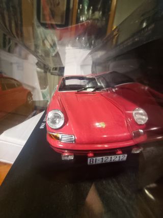 Porsche 911S 1968 escala 1:24