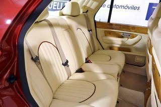 Bentley Arnage Green Label 355cv