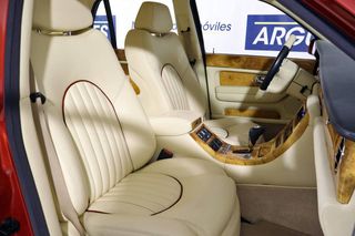 Bentley Arnage Green Label 355cv