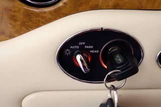 Bentley Arnage Green Label 355cv