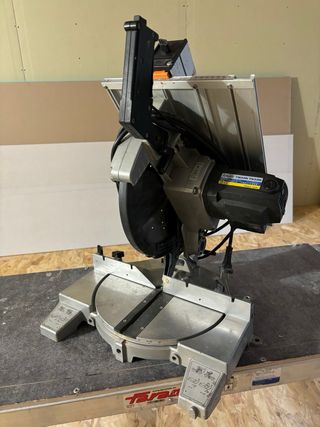 Ingletadora Virutex TM33H mesa superior