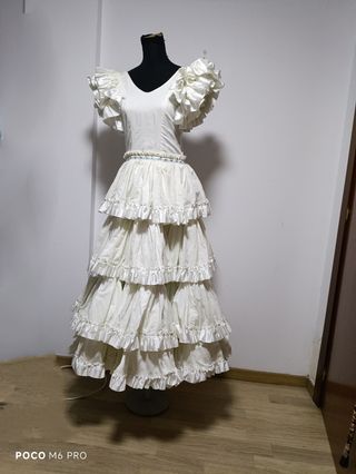 Vestido de flamenca de niña