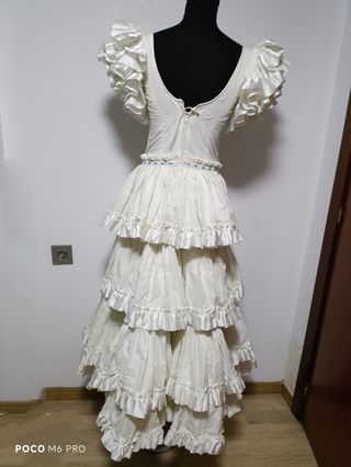 Vestido de flamenca de niña