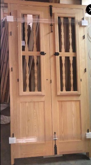 OFERTA PUERTA DE MADERA