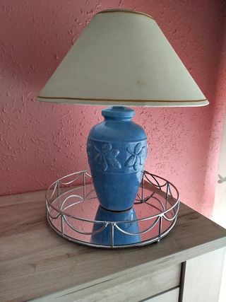 Lampara de mesa,de cerámica