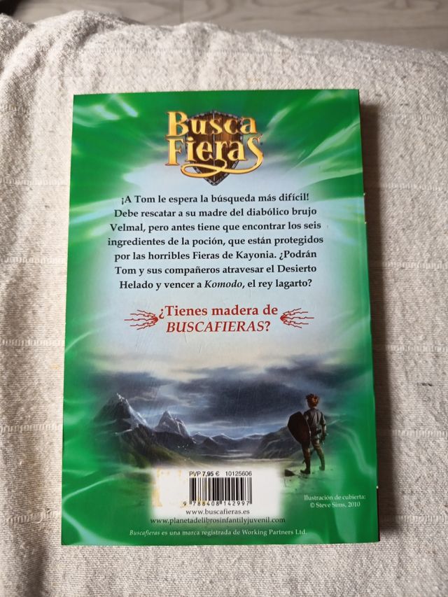 Komodo. El rey lagarto: Buscafieras 31 (Spanish Edition)