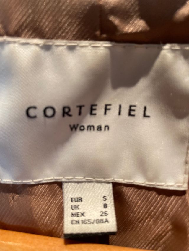 Abrigo corto de Cortefiel