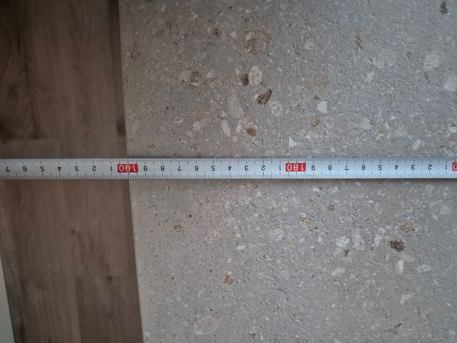 Mesa centro elevable eléctrica