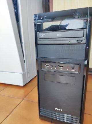 Ordenador PC sobremesa