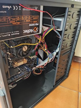 Ordenador PC sobremesa