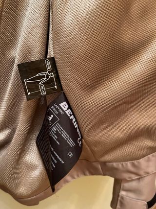 Chaqueta kito Bering con protecciones