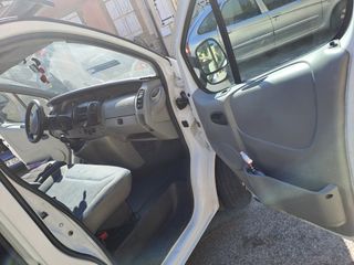 Renault Trafic 2005