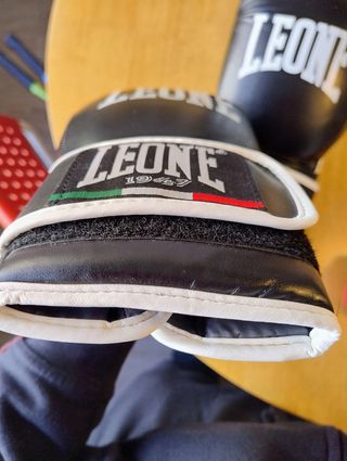  Guantes de boxeo 12 oz. Leone boxing gloves